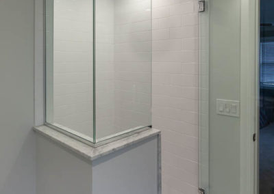 transitional en suite bathroom clarendon hills illinois shower white vanity linen tile