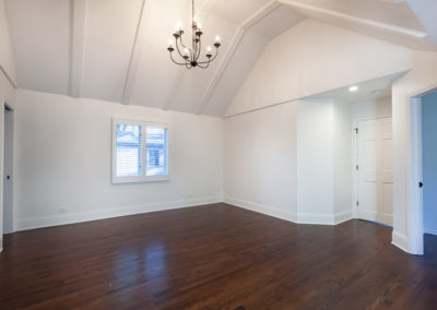 vaulted ceiling master bedroom ceiling wood treatment