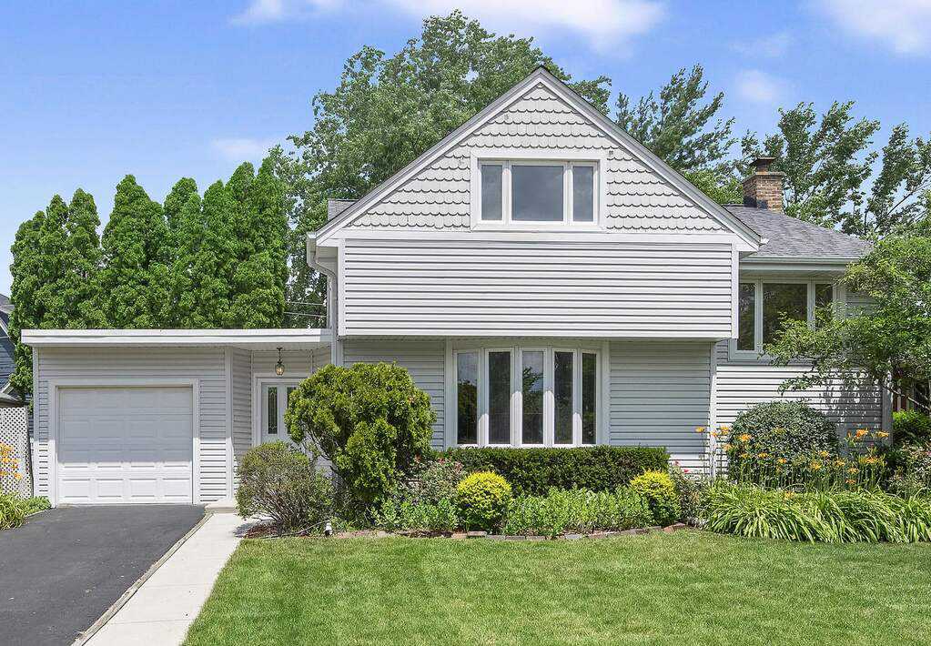 118 Burlington Avenue Clarendon Hills Illinois Buyers Agent Brent Hyland